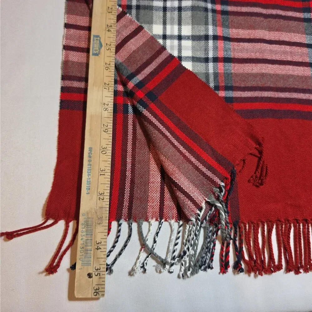 Banana Republic Scarf Red Plaid Fringe Comfort Bohemian Wool Cashmere Tartan